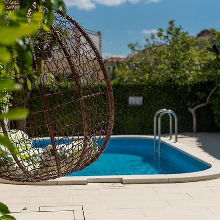 Apartments Orlic Трогир Экстерьер фото