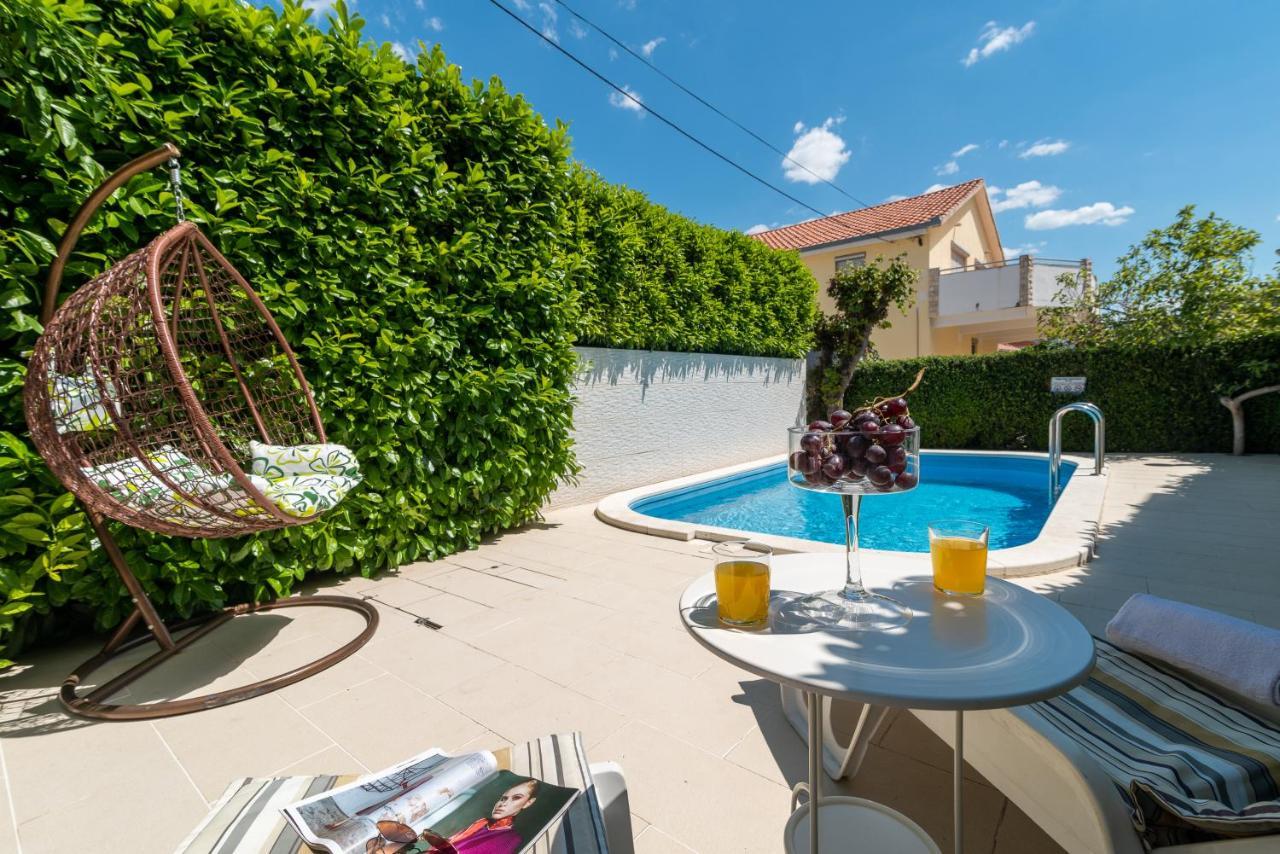 Apartments Orlic Трогир Экстерьер фото