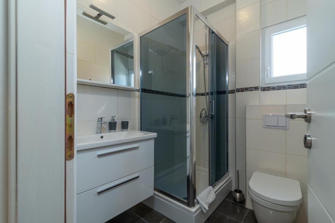 Apartments Orlic Трогир Экстерьер фото