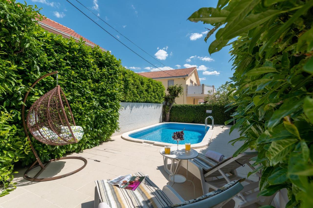 Apartments Orlic Трогир Экстерьер фото
