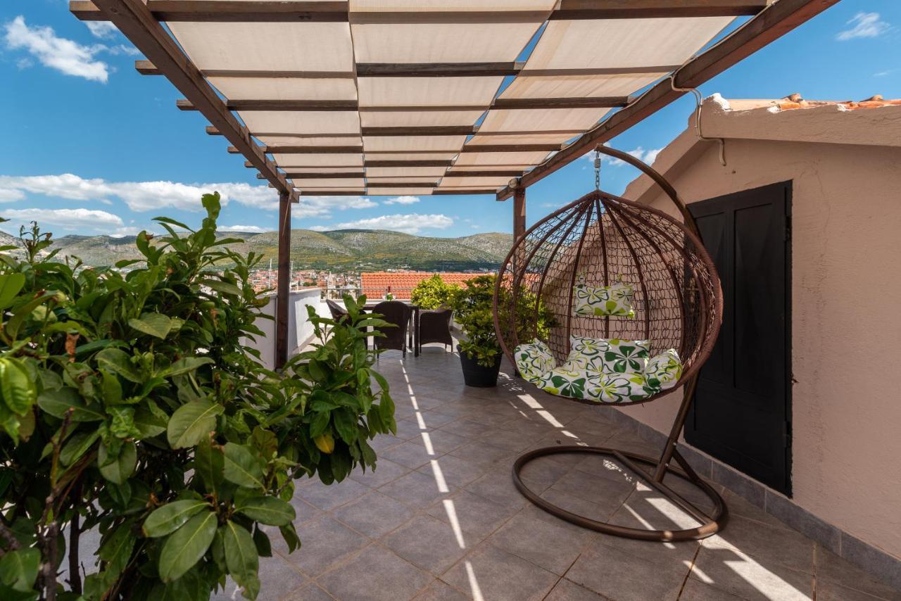 Apartments Orlic Трогир Экстерьер фото