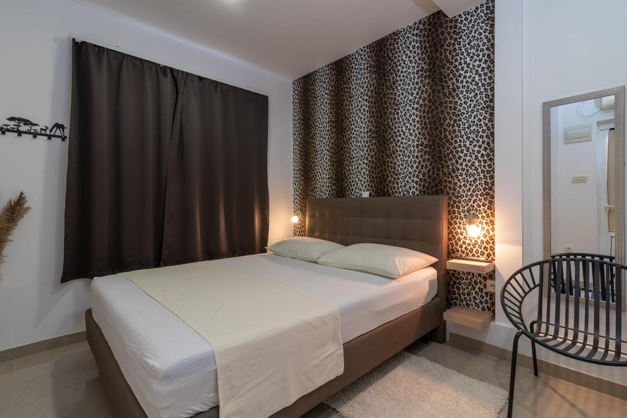 Apartments Orlic Трогир Экстерьер фото