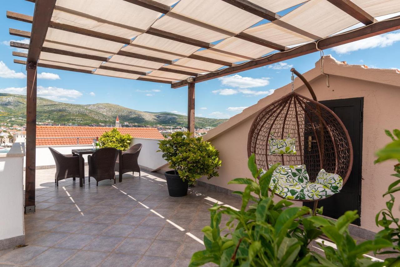 Apartments Orlic Трогир Экстерьер фото